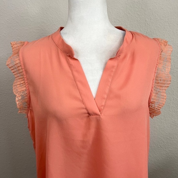 Gibson Blouse Women's Size M Coral Lace Relaxed Short Sleeve Flowy Dressy Top - Picture 2 of 9